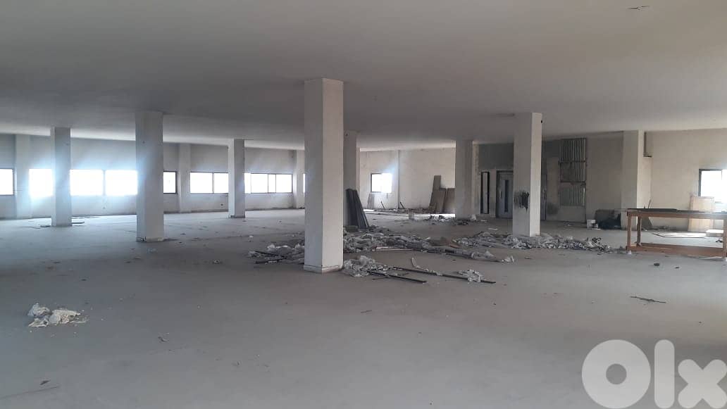 RA26-4743 Office 800m2 for Sale in Dora, $ 1,400,000 cash 0