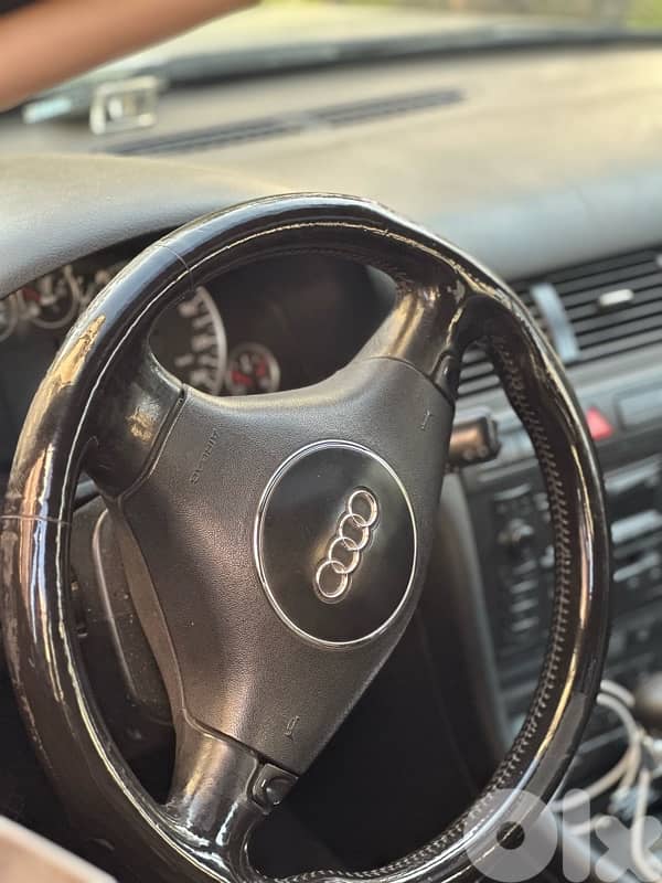 Audi A6 allroad quattro 2001 0