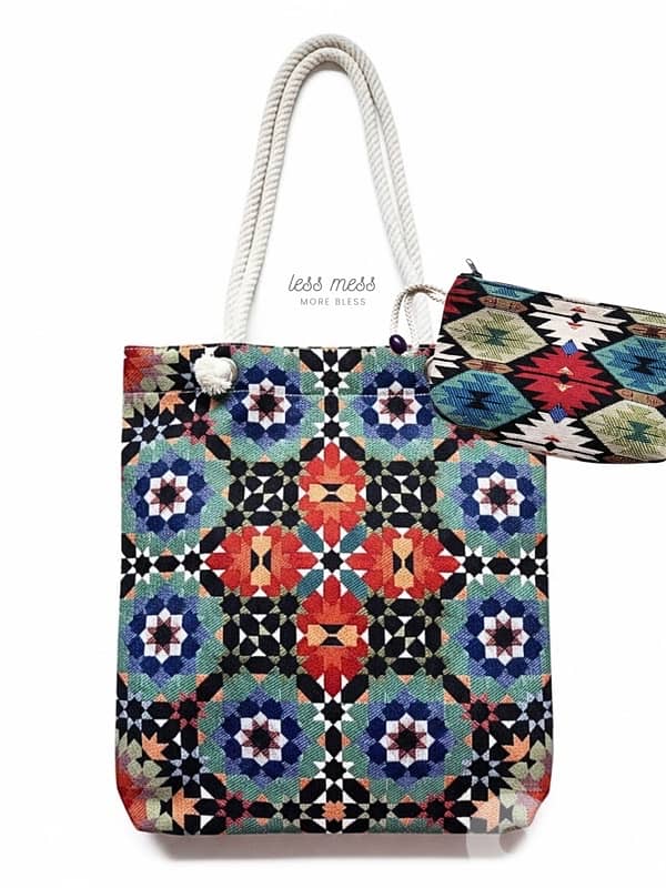 TOTE BAGS with matching pouches 18