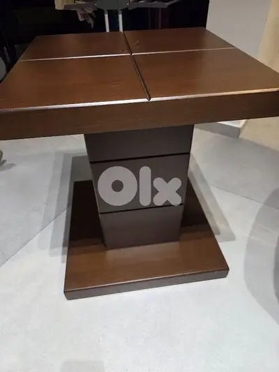 Table Excellent Quality