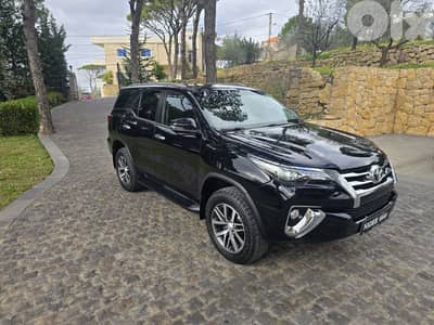 Toyota Fortuner SRS V6 2018 BUMC Toyota Fortuner SRS V6 2018 BUMC