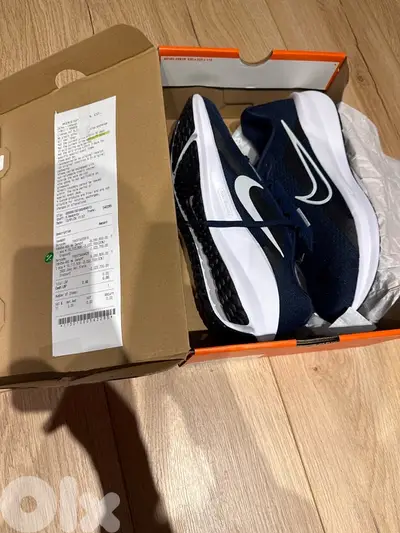 nike shoes brand new 130 dollars off