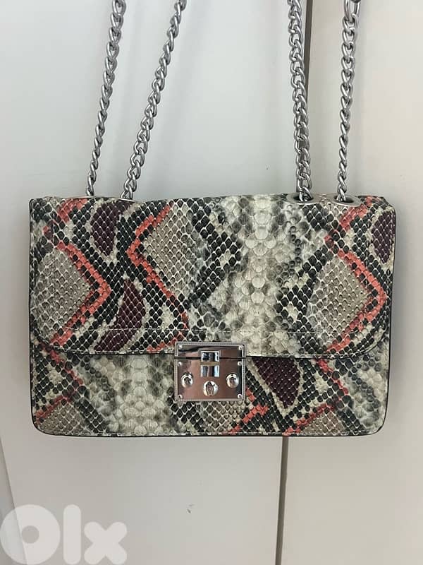 stradivarius bag 1