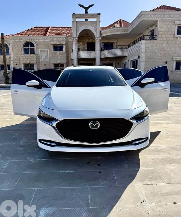 Mazda MazdaSpeed3 2021 0