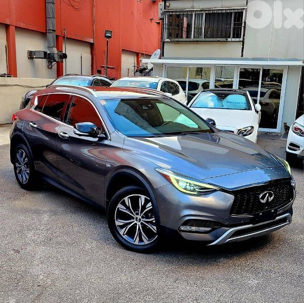 INFINITI QX30 2018 AWD 2.0T LUXURY BLACK EDITION FULL 84000 miles 0