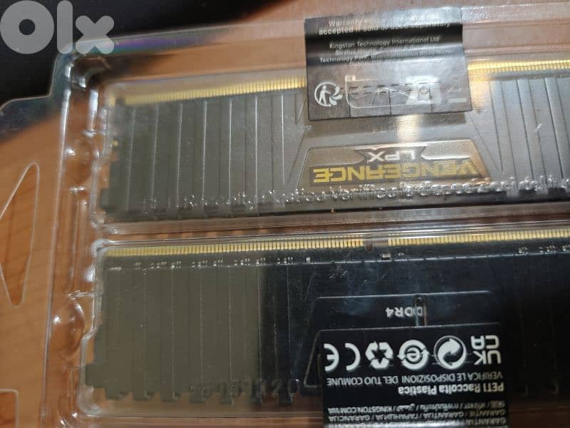 Corsair vengeance 16 gega 3000 0