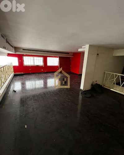 Shop for rent in Badaro CN13 محل تجاري للإيجار في بدارو