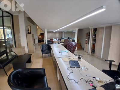Office for Rent in El Saifi  مكتب للإيجار في منطقة الصيفي