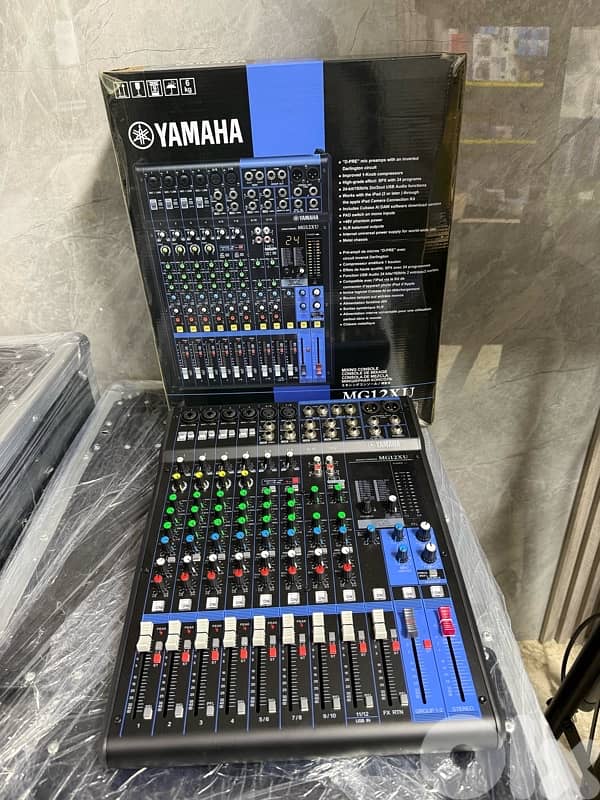 MIXER YAMAHA MG12XU 0