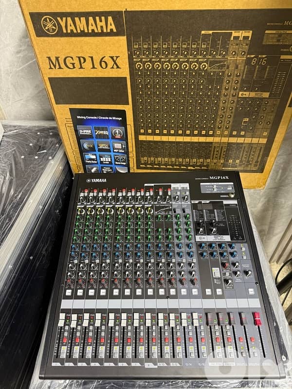 MIXER YAMAHA MGP16X 0