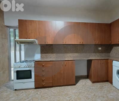 quiet and well-connected area, Jdeideh/جديدة  REF#EH131067