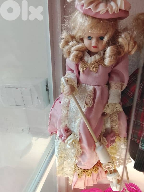 ceramic doll 0