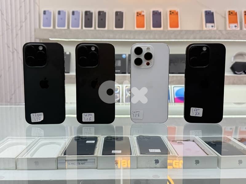Available IPhone 16 pro 128Gb super clean condition 1
