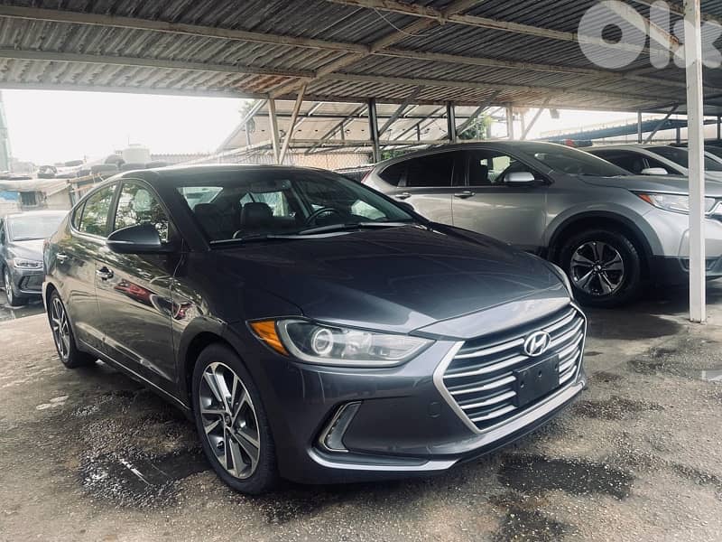 Hyundai Elantra 2017 limited  CLEAN CAR FAX 0