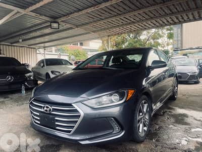 Hyundai Elantra 2017 limited  CLEAN CAR FAX