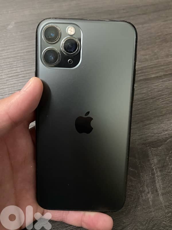170$ iphone 11 pro 256gb  87% بطاريتو 0