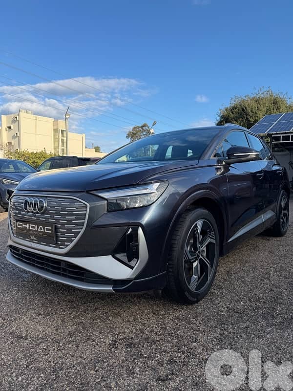 Audi e-tron 2025 0