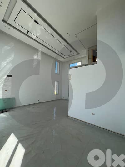 DUPLEX/Maid’s room/2 Balconies/Al Hosh/Tyre/الحوش/صور/ REF#RJ133233 !
