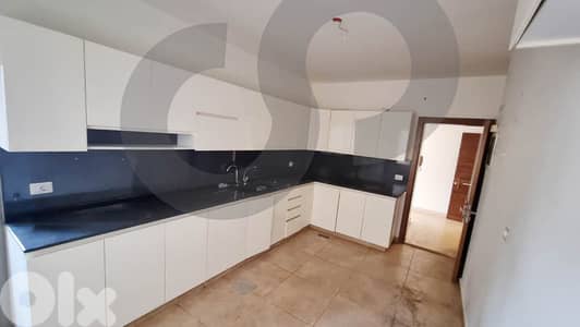 High floor , prime location , Ras El Nabaa/رأس النبع REF#MM133241