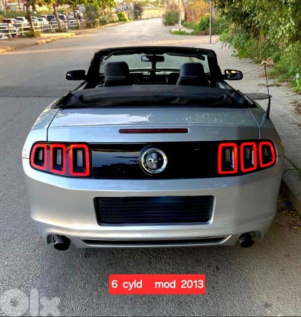 Ford Mustang 2013 0