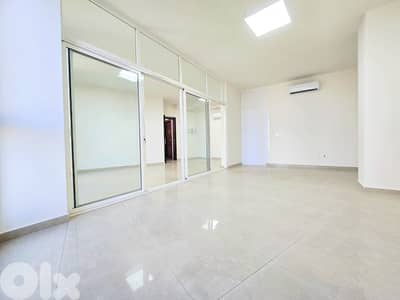 RAO26-4747 Office 70m2 for rent in Ashrafieh, $ 1,000 cash