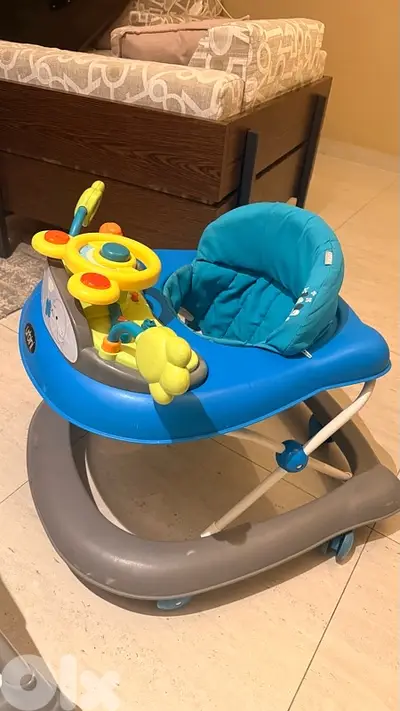 yoopala/ baby walker