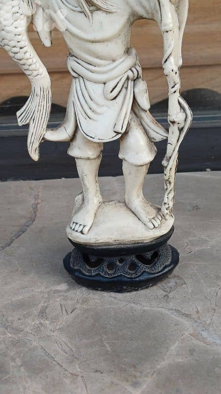 antique 3
