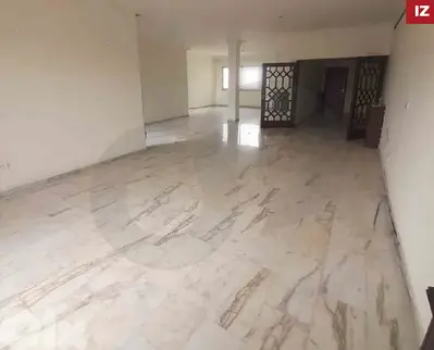 maid's room, elevator,  Hamra, Le Bristol Hotel/الحمرا REF#IZ133244