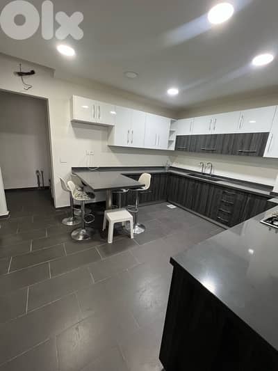 Apartment for sale Mazraat yachouh | شقة للبيع في مزرعة يشوع