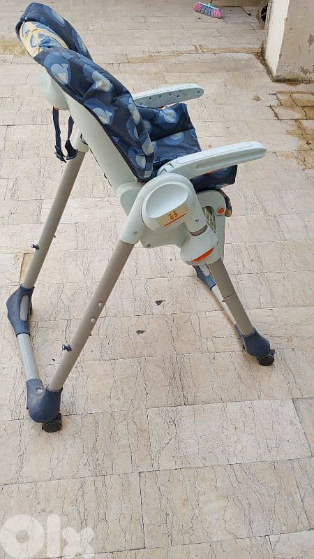 chair for food 3