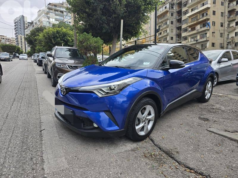 Toyota C-HR AWD 2018 BUMC source and Service history 0