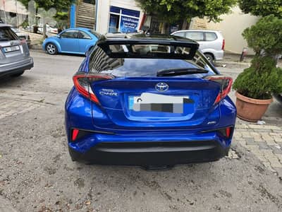 Toyota C-HR AWD 2018 BUMC source and Service history