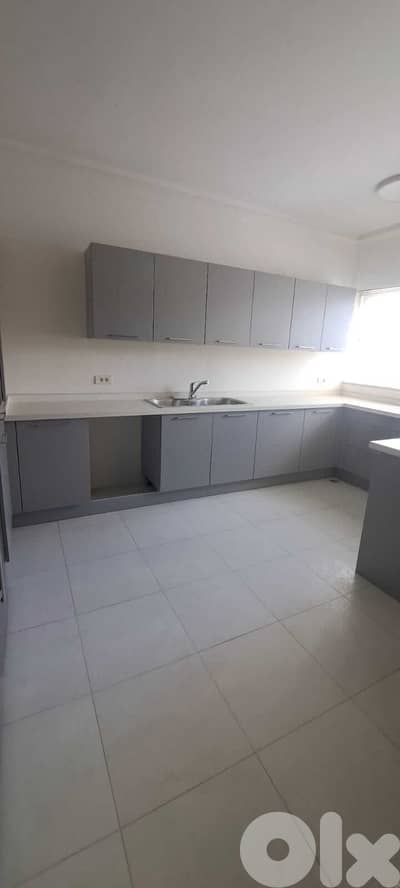 Apartment for rent in Koraytem / شقة للايجار في قريطم
