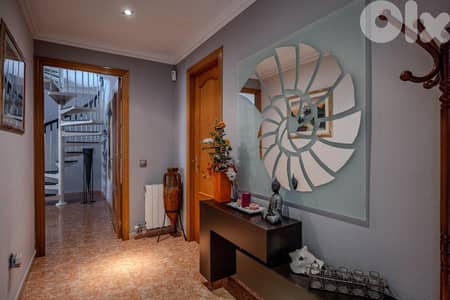 Spain Barcelona Get your residency! penthouse in a quiet area PR-00422