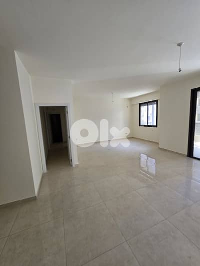 Apartment for sale in mar roukoz شقة للبيع في مار روكز