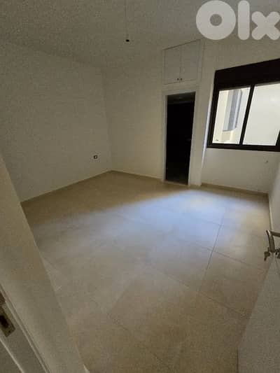 Apartment for sale in mar roukoz شقة للبيع في مار روكز