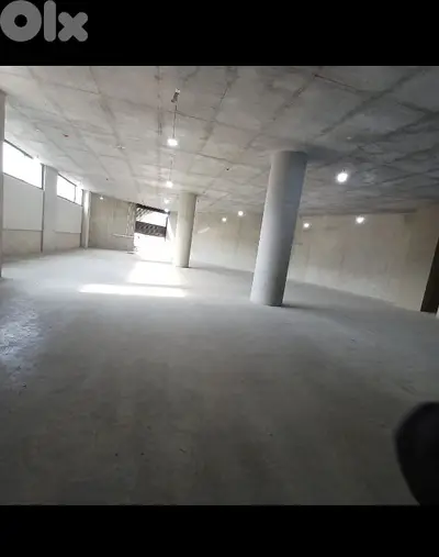 Factory / Warehouse for Rent in Mkalles.