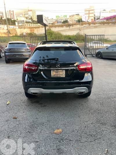 Mercedes-Benz GLA-Class 2018