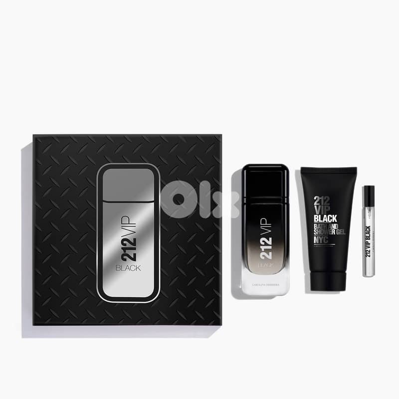 Carolina Herrera Set 212 VIP Black 100ml Eau de Parfum, 100ml Shower Gel and Megaspritzer 10ml 0