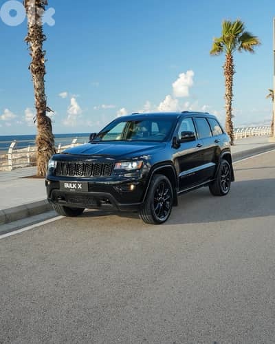 Grand Cherokee - 2018 MY - CLEAN CARFAX !! - Big Screen Grand Cherokee - 2018 MY - CLEAN CARFAX !! - Big Screen
