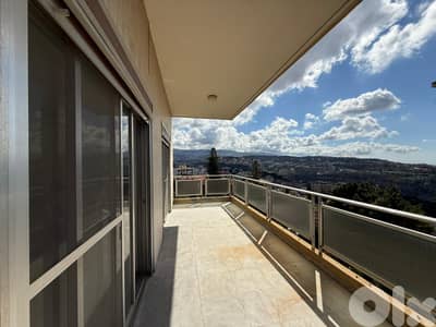شقة للبيع في المنصورية Apartment for sale in Mansourieh