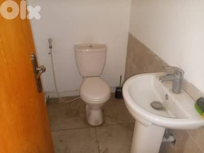 Warehouse For Rent In Dekwaneh  مستودع للاجار في الدكوانة