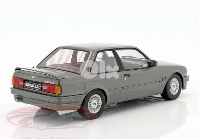 BMW ( E30) 320is 1989 diecast car model 1;18 3