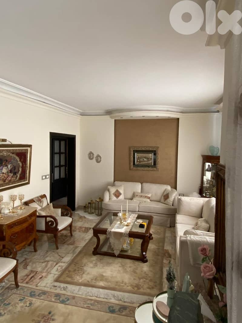 Apartment For Sale in Wata Al Mousaitbehشقة للبيع في وطى المصيطبة 0
