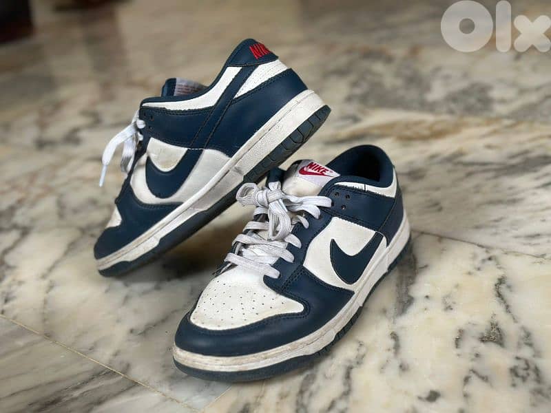 Nike Blue valerian Ltd used like new SIZE 41 2