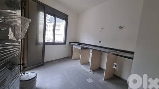 GMC246MAN Apartment for sale in Cornet Chahwan - شقة للبيع