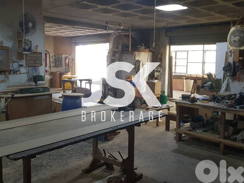 L20553 - A 250 SQM Factory For Sale in Fanar 0