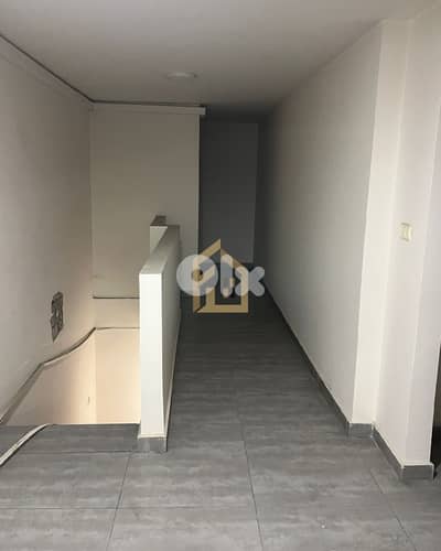 Shop for rent in Jal El Dib DH62 محل تجاري للإيجار في جل الديب