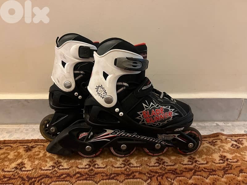 Black and red rollers 0