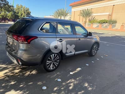 Mitsubishi Outlander 2019